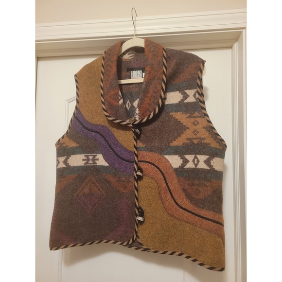 Canvasbacks Jackets & Blazers - CB Wraps by Canvasbacks Wool Blend Southwestern Geometric Vest Brown Large USA